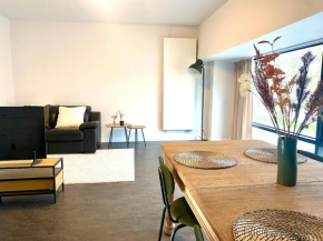 Apartment along the canal